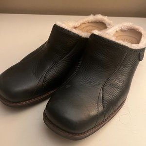 UGG Langford Leather Mules Size 10 Black
